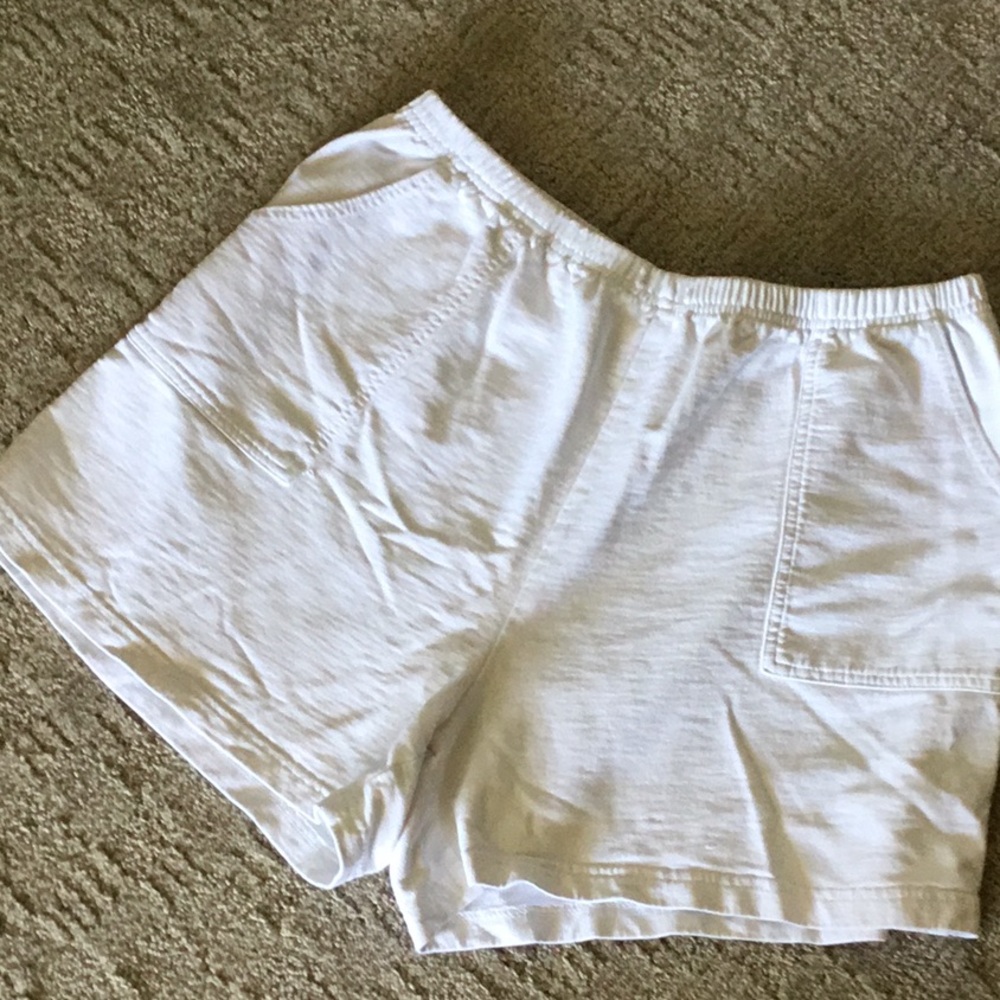 Cherokee white shorts w/pockets size XL